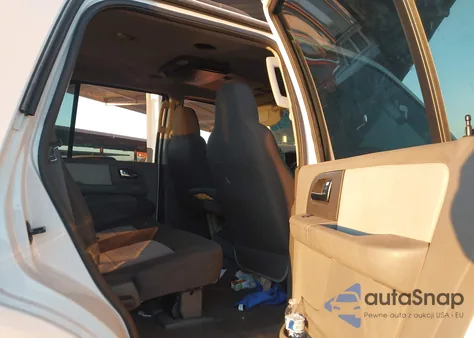 2005 Ford Expedition Xlt z USA, uszkodzony, nr VIN 1FMPU155X5LA65713